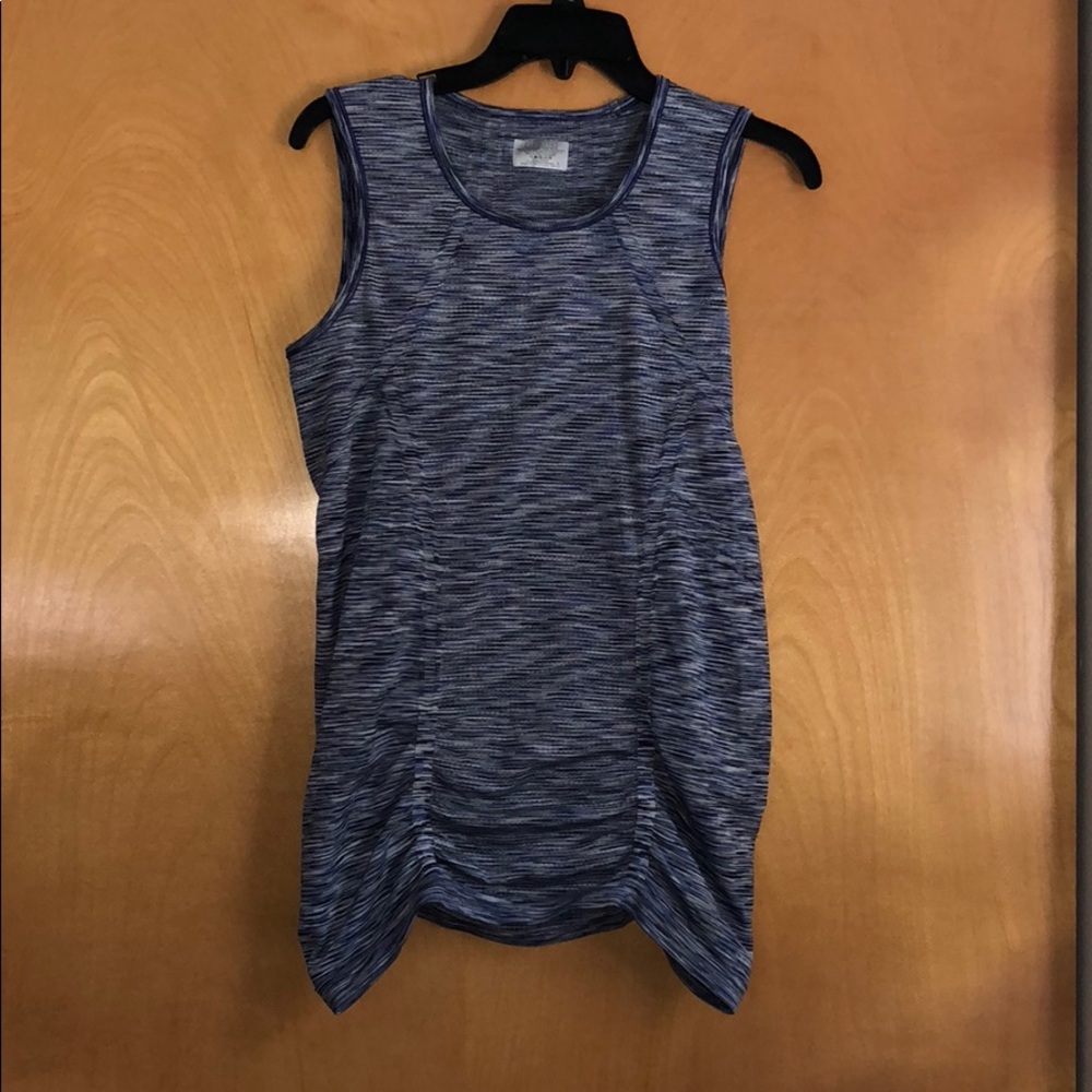 💯 Athleta Speedlight blue space-dye tank